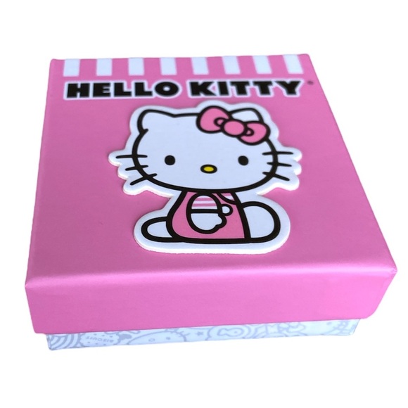 Hello kitty ✨ sparkly rhinestone studded earrings - Picture 4 of 4